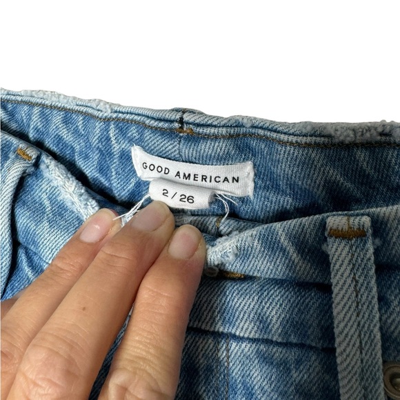 Good American | The Weekender Straight Jean in Blue809 2/26 - Picture 5 of 9